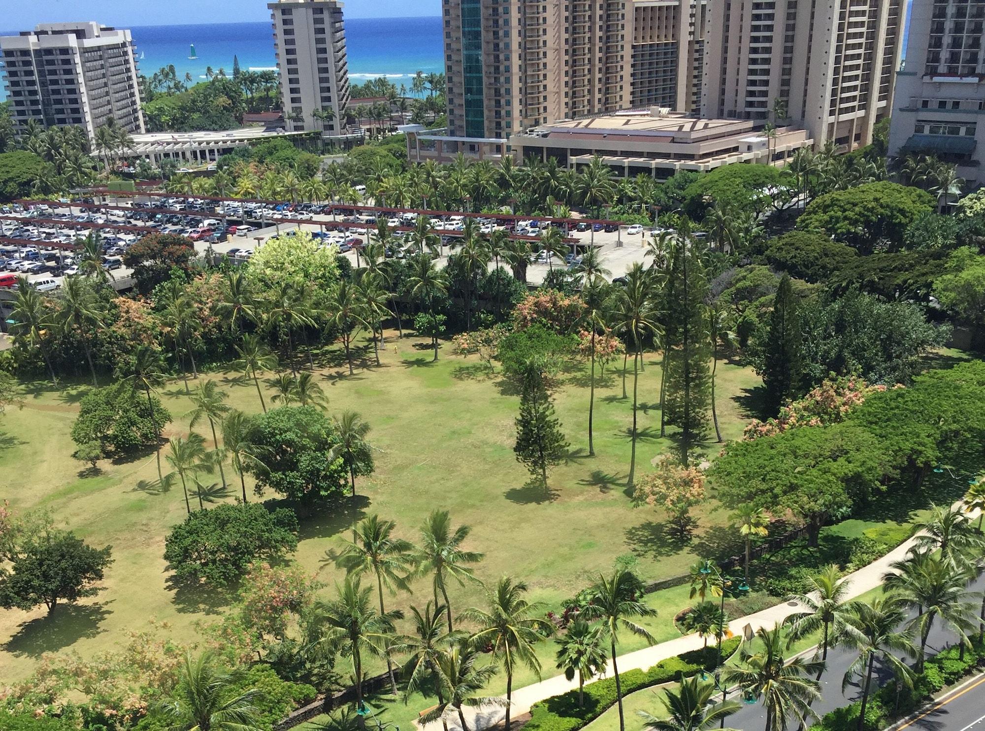 Resort Doubletree By Hilton Alana - Waikiki Beach